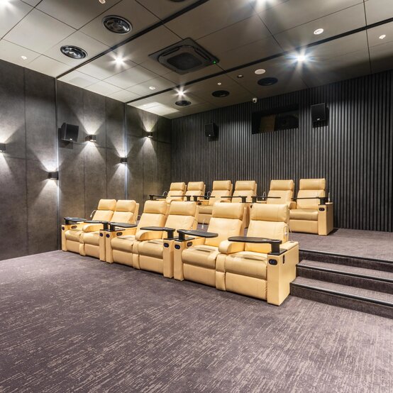Кинотеатр Dream House Cinema
