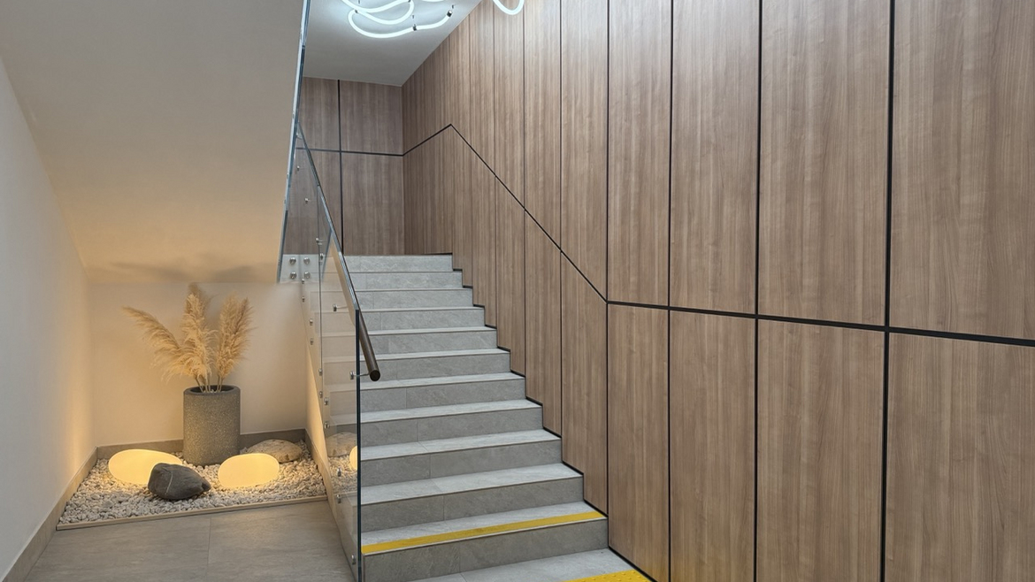 Бассейн у Флагштока_0