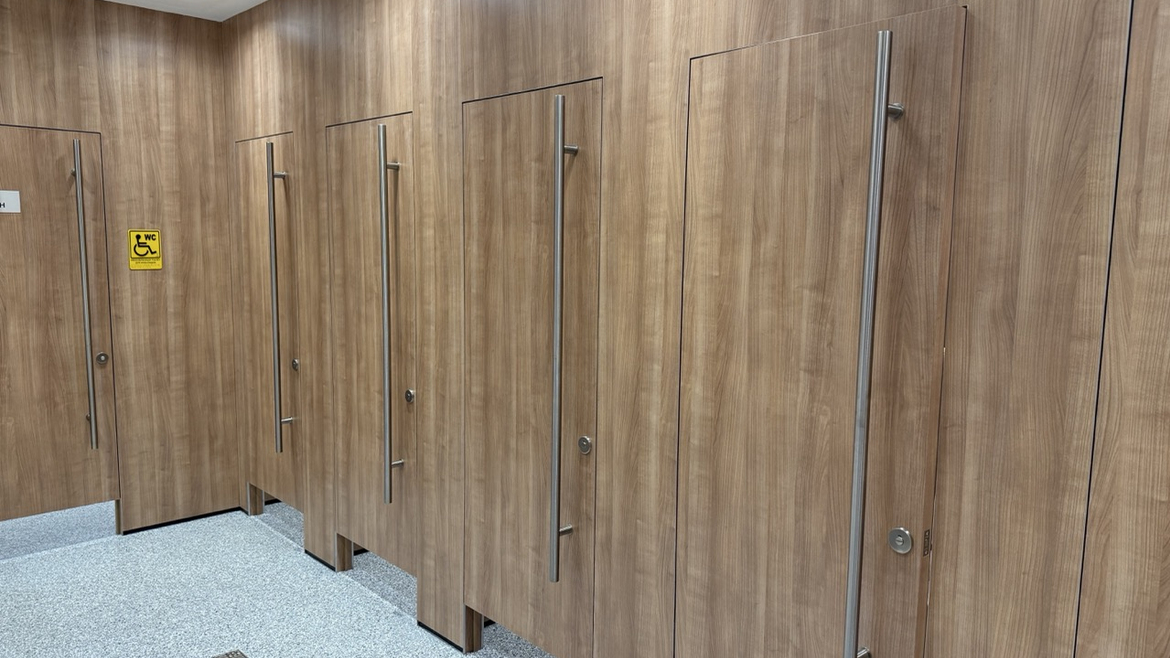 Бассейн у Флагштока_18