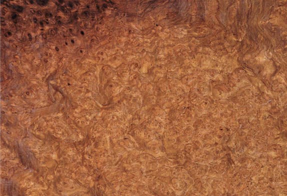 Натуральное дерево: шпон «Амбойна корень»