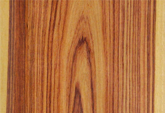 Натуральное дерево: шпон «Байя»