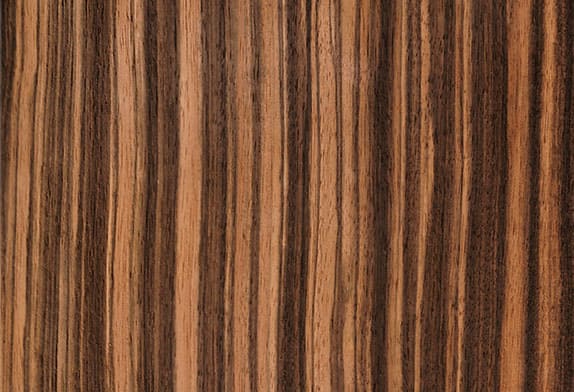 Натуральное дерево: шпон Эбен Макассар N133