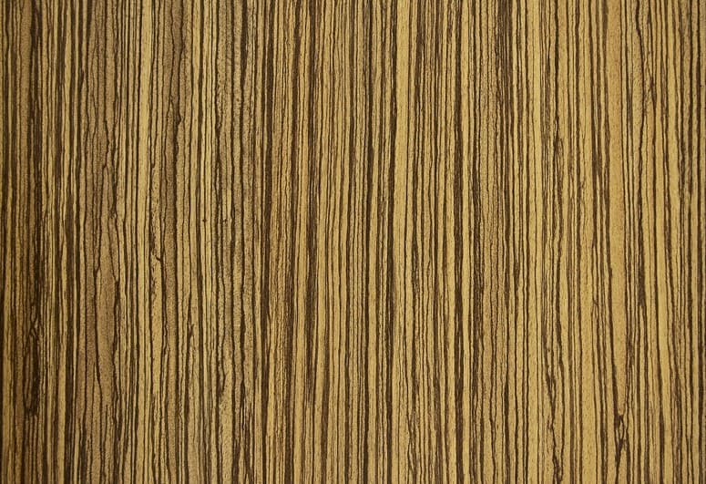 Панели с покрытием из HPL-пластик «Зебрано натуральный» LM 0654